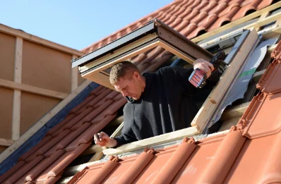 Pose de fenêtres de toit Velux à Saillant